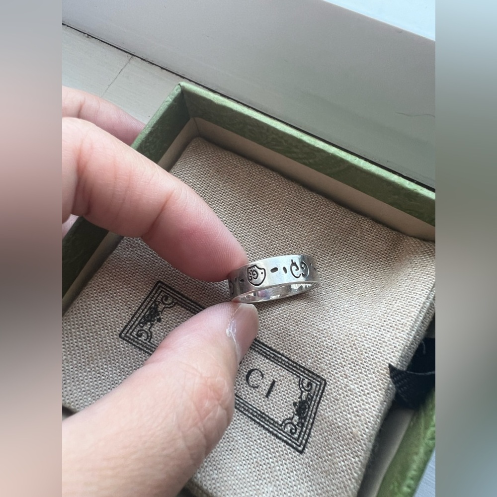 GUCCIGHOST RING IN SILVER